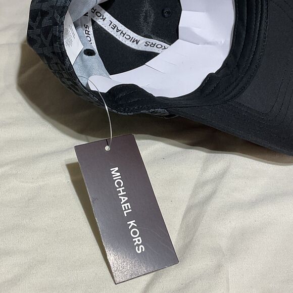 Michael Kors Monogram Logo Cap NWT Baseball Hat - Picture 6 of 7